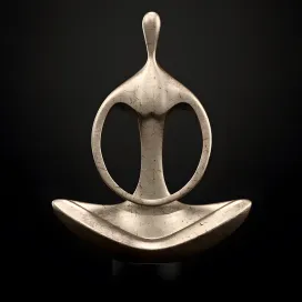 Abstract woman sculpture